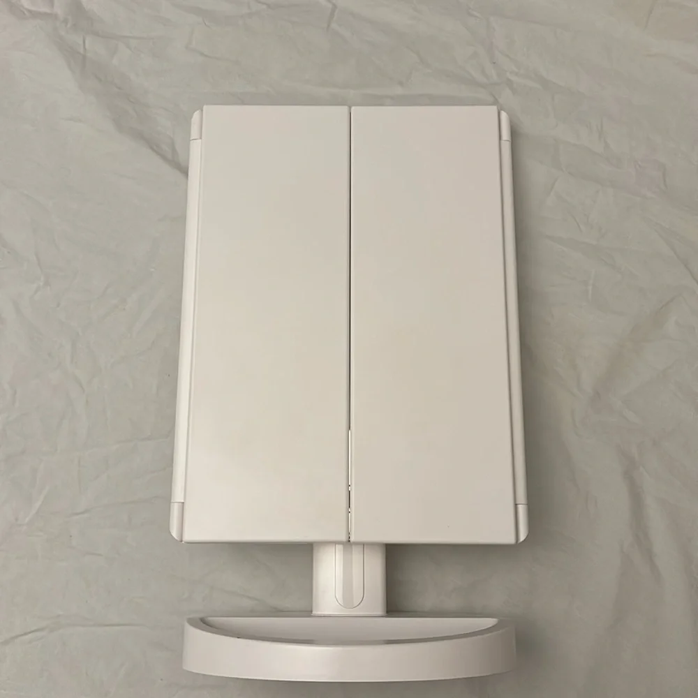 light up foldable vanity light DORM ESSENTIAL